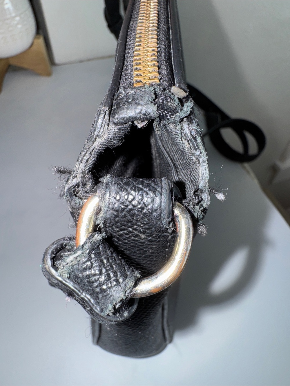 Coach Rowan File Bag REHAB NEEDS REPAIR - AS IS LISTING - Picture 4 of 6